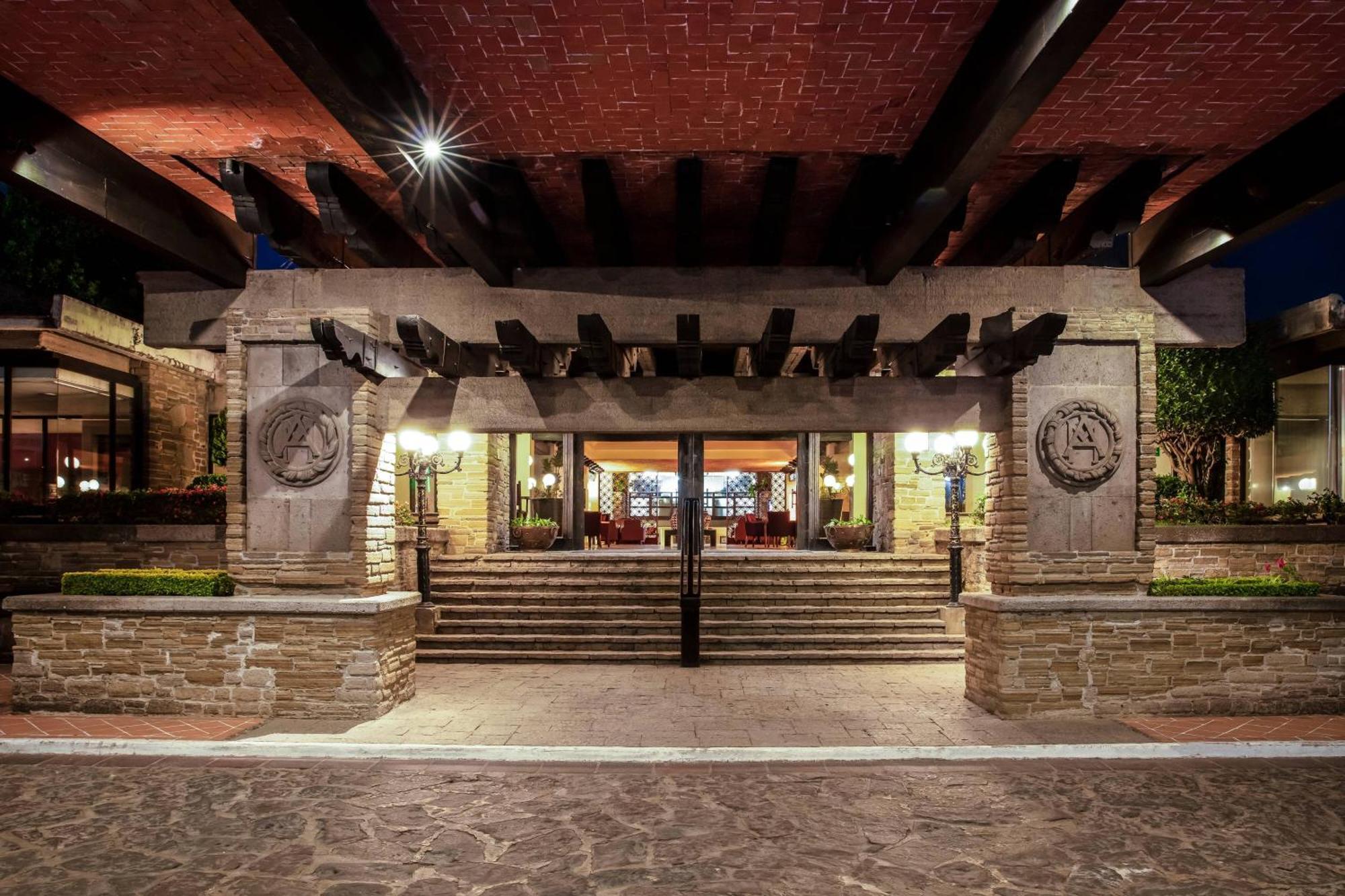 Marriott Puebla Hotel Meson Del Angel Экстерьер фото