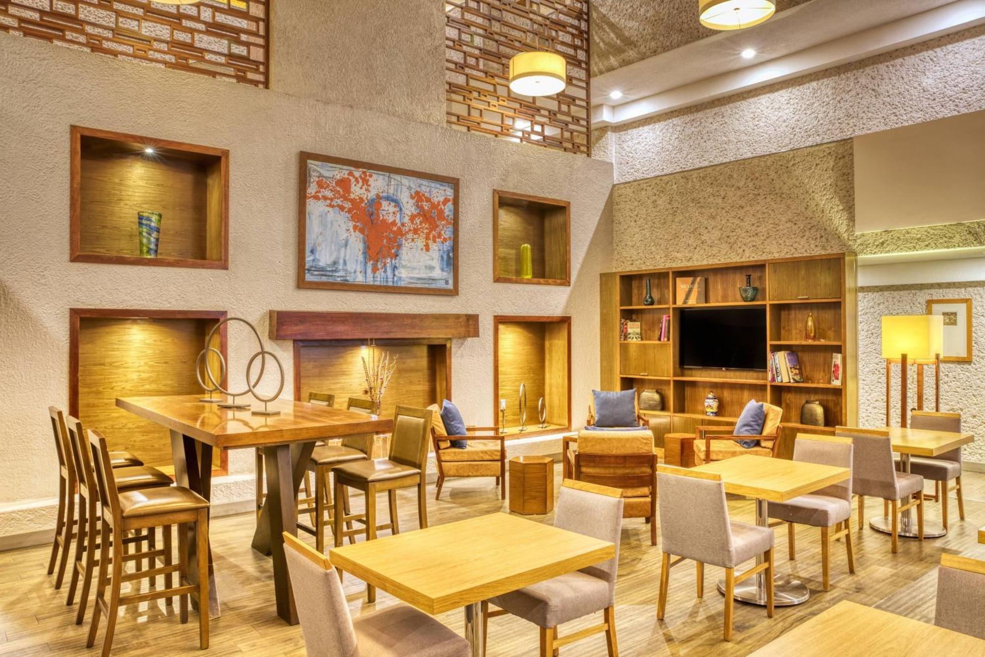 Marriott Puebla Hotel Meson Del Angel Экстерьер фото