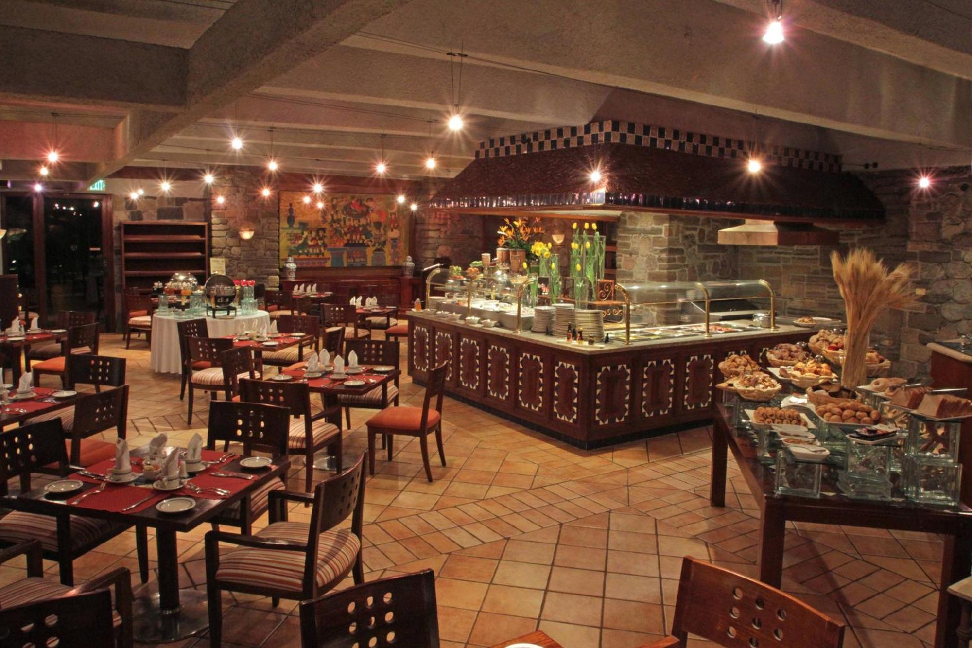Marriott Puebla Hotel Meson Del Angel Экстерьер фото